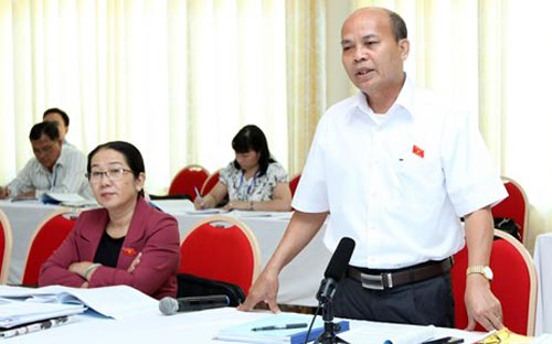 Đại biểu Đỗ Văn Đương: Đại biểu Quốc hội chuyên trách cũng “có nỗi thống khổ” khi bị hành chính hóa như hiện tại<br>