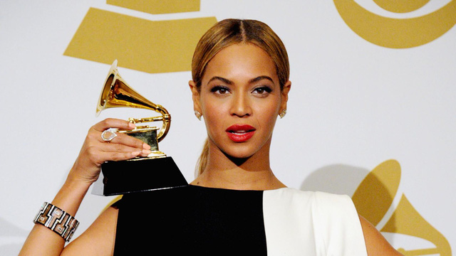 Lễ trao giải Grammy lần thứ 63 sẽ không được tổ chức như dự kiến - Ảnh 1.