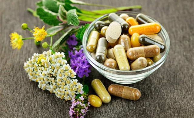 Thực phẩm chức năng dùng thế nào cho đúng? - Ảnh 1.