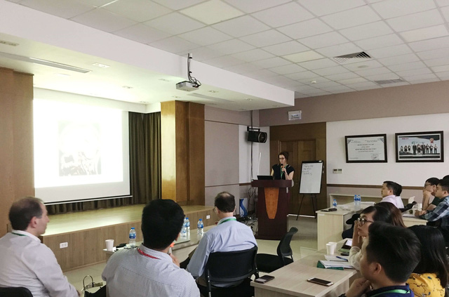 Bệnh glocom - nguyên nhân gây mù lòa - Ảnh 1.