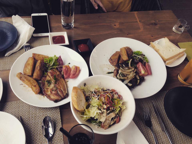 5 nhà hàng lãng mạn dành cho các cặp đôi  - Ảnh 19.