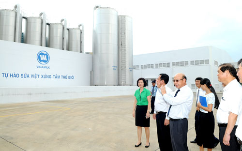 Với việc hợp tác giữa Vinamilk và tỉnh Lâm Đồng, đến năm 2020 dự tính 
đàn bò sữa của tỉnh Lâm Đồng đạt quy mô khoảng 40.000 - 50.000 con bò 
sữa, sản lượng sữa tươi khoảng 180.000 - 200.000 tấn/năm.