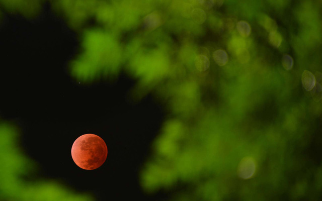Nguyệt thực dài nhất thế kỷ sắp diễn ra vào cuối tháng 7 này - Ảnh 2.