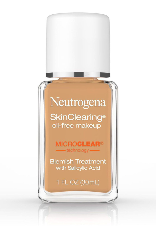 5 loại kem nền che khuyết điểm hoàn hảo cho da mụn - Ảnh 2.