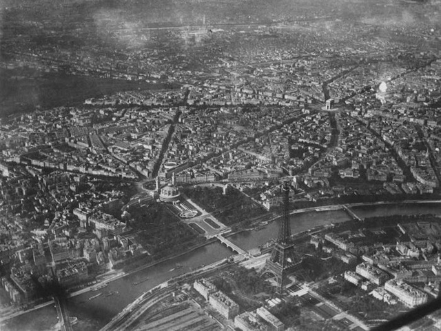 Ngắm nhìn xem: 100 năm trước Paris như thế nào? - Ảnh 1.
