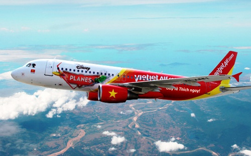 Sự có mặt của Vietjet cũng trở thành thách thức cho bức tranh hàng không vốn đã nhuốm màu độc quyền nhiều năm. <br>