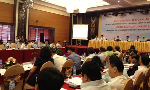 Lãi suất, nợ xấu... dưới góc nhìn Diễn đàn Kinh tế Mùa xuân