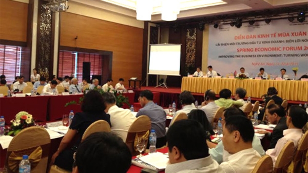 Lãi suất, nợ xấu... dưới góc nhìn Diễn đàn Kinh tế Mùa xuân