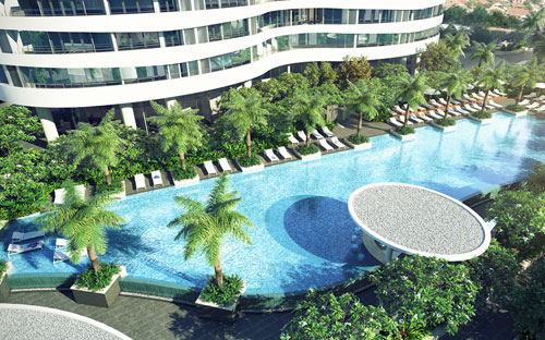 Hồ bơi tràn bờ dài 50 m nằm trong khuôn viên dự án.