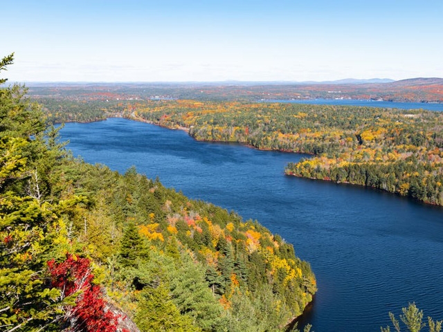 Những hồ nước đẹp mê hồn tại mỗi tiểu bang Hoa Kỳ - Ảnh 19.