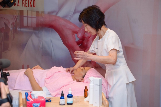 Biten Massage – Chỉ 1 liệu trình giúp mặt thon, da căng và xoá nhăn vùng mắt  - Ảnh 2.