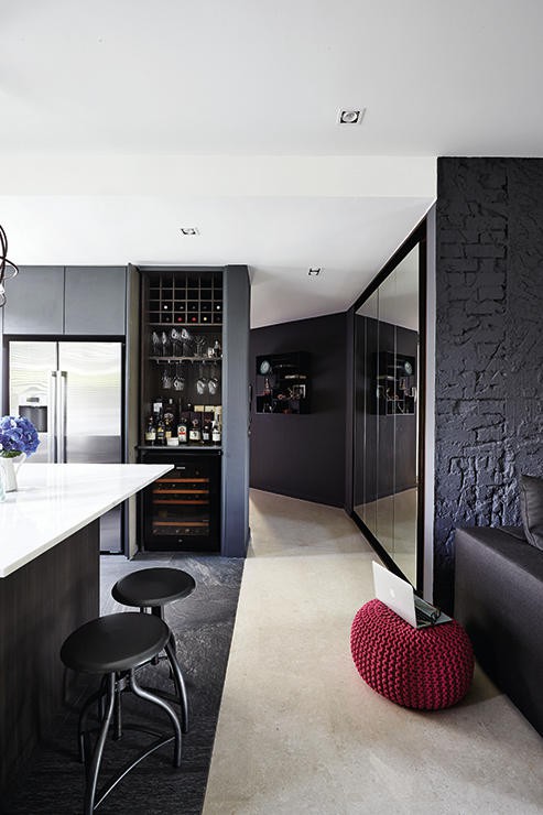 Màu đen cho mảng tường nội thất: có nên không? - Ảnh 3.