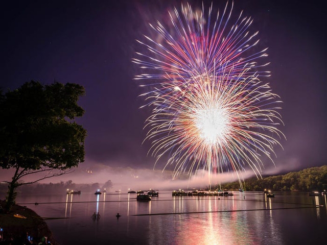 Những hồ nước đẹp mê hồn tại mỗi tiểu bang Hoa Kỳ - Ảnh 25.