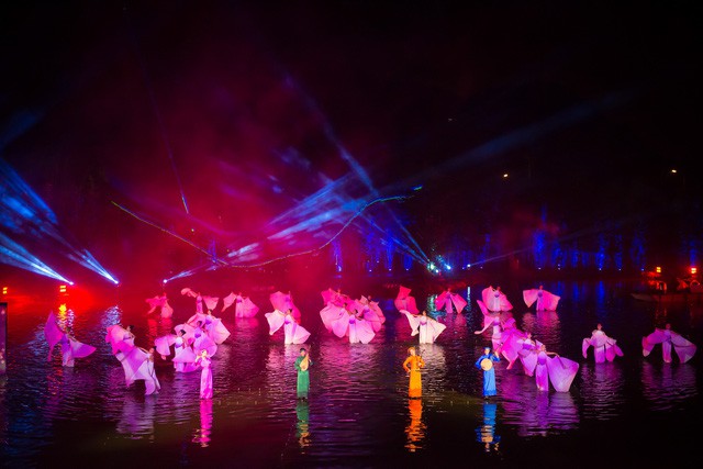 Ngược thời gian với Tinh hoa Bắc Bộ, vở diễn thực cảnh đầu tiên tại Việt Nam - Ảnh 4.