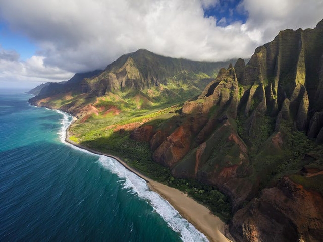 65 bức ảnh ghi lại vẻ đẹp của thế giới từ trên không - Ảnh 2.