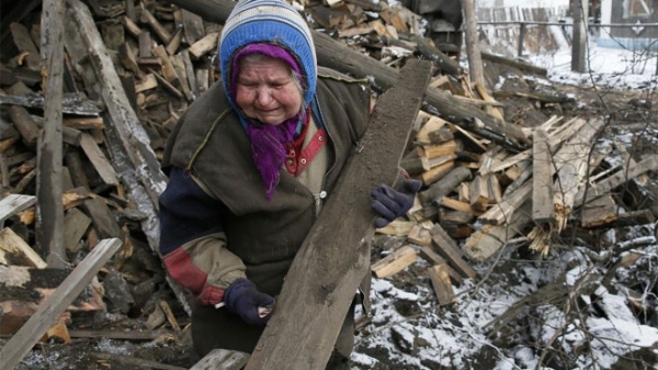 Miền Đông Ukraine tơi tả giữa hai làn đạn