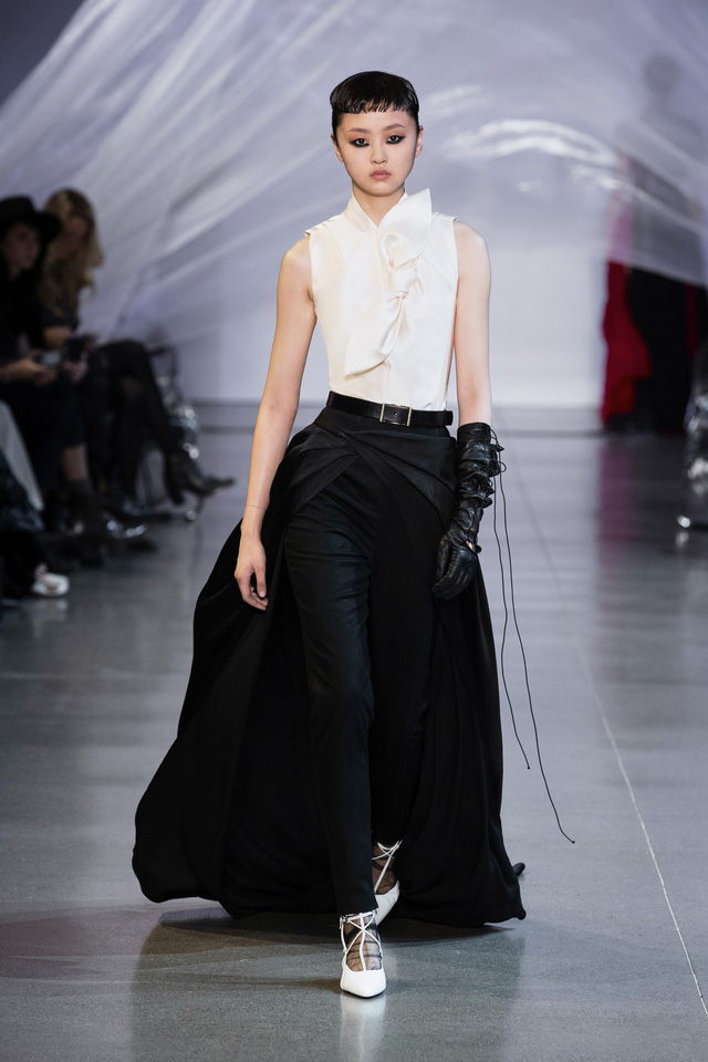 Thương hiệu thời trang Việt xuất hiện tại New York Fasion Week - Ảnh 32.