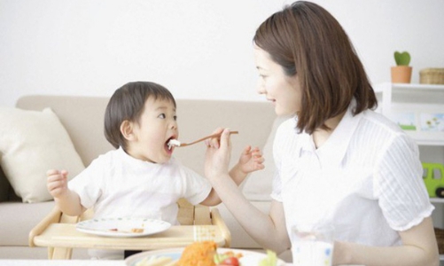 Cách nào để cải thiện tình trạng trẻ bị thấp còi?