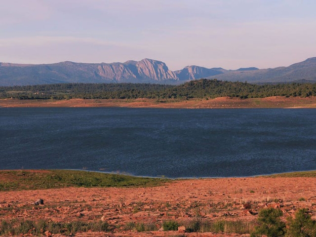 Những hồ nước đẹp mê hồn tại mỗi tiểu bang Hoa Kỳ - Ảnh 31.