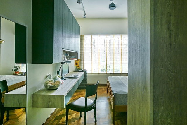 Căn hộ kết hợp giữa gỗ mộc và đồ nội thất sắc màu - Ảnh 6.