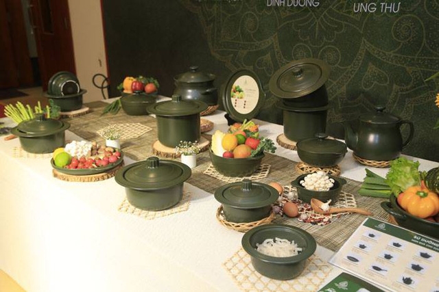 Sắm ngay một bộ nồi sứ dưỡng sinh Minh Long, tuyệt đối an toàn cho sức khoẻ - Ảnh 2.