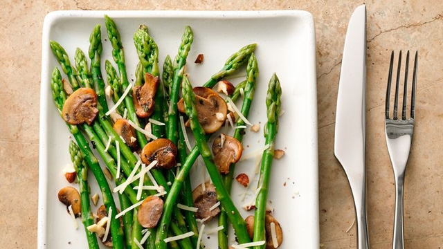 Măng tây: dễ chế biến và vô cùng bổ dưỡng - Ảnh 2.