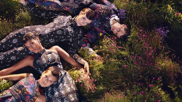 H&M chính thức mở bán bộ sưu tập ERDEM x H&M tại Việt Nam - Ảnh 6.