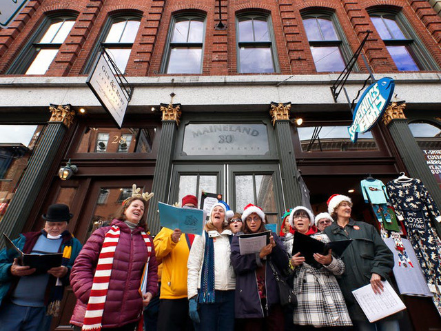 16 địa danh tuyệt vời cho mùa lễ hội cuối năm ở Mỹ - Ảnh 3.