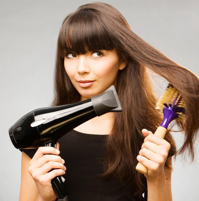 Chăm sóc tóc trong những ngày nóng - Ảnh 2.