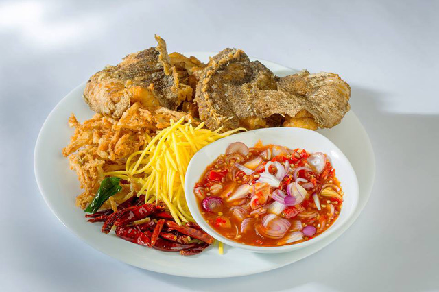 Đón Tết với 25 món mới của nhà hàng Con Gà Trống - Ảnh 1.