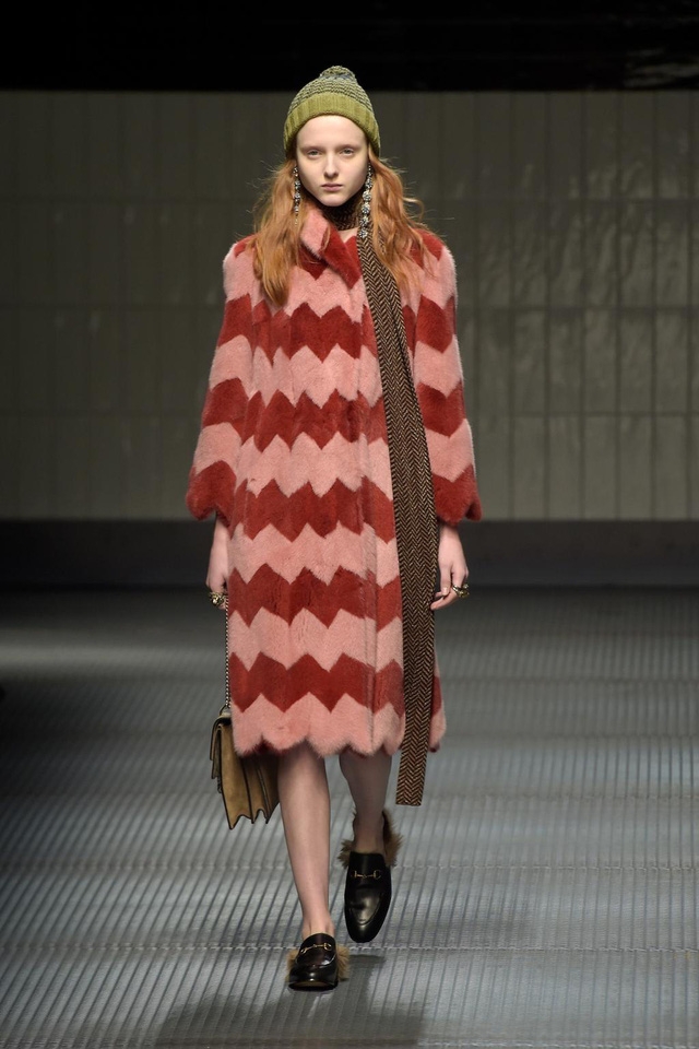 10 sản phẩm thời trang phủ sóng rộng khắp nhất trong thập kỷ qua - Ảnh 6.