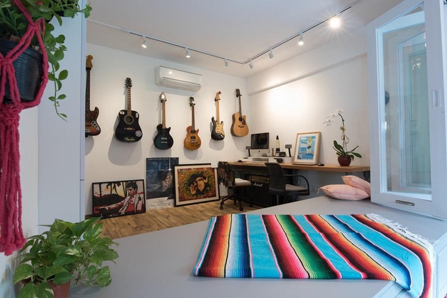 Cải tạo căn hộ cũ thành ngôi nhà bohemian tươi vui - Ảnh 10.