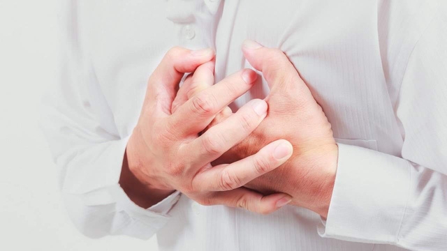 Tăng nguy cơ đột quỵ do mức cholesterol quá thấp - Ảnh 1.