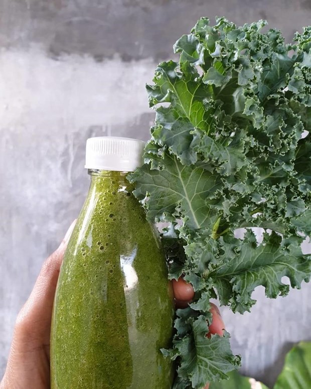 Tác dụng tuyệt vời của nước ép cải xoăn cho sức khỏe và làn da - Ảnh 1.