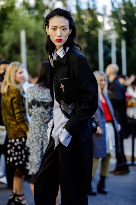 Dự đoán xu hướng thời trang qua streetstyle của Paris Fashion Week - Ảnh 4.