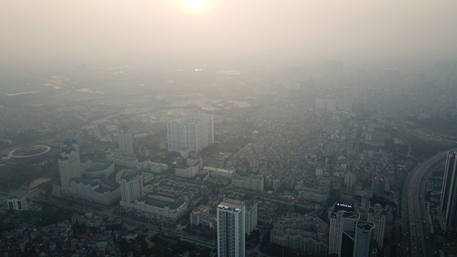 Hà Nội: không khí ô nhiễm nghiêm trọng ngày thứ ba liên tiếp - Ảnh 1.