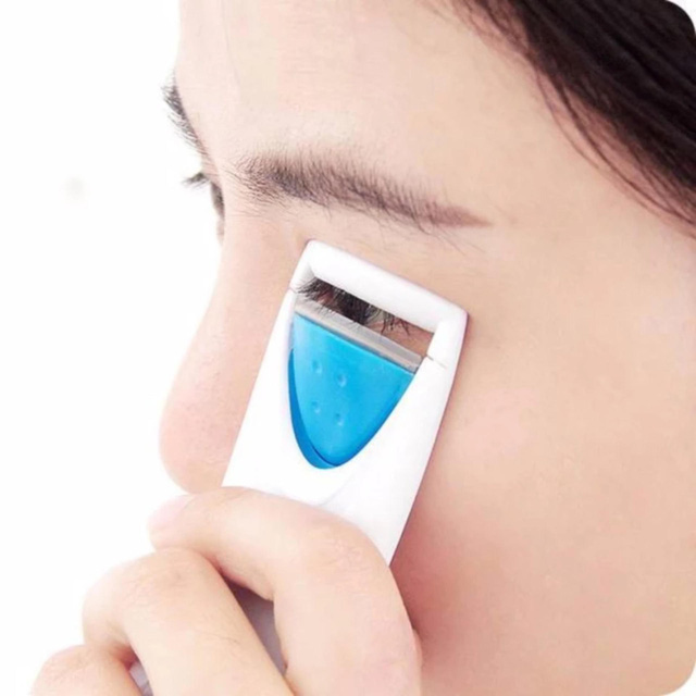 Chọn đúng dụng cụ kẹp mi để trang điểm cho đôi mắt đẹp - Ảnh 2.