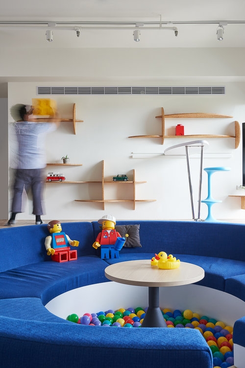 Căn hộ vui tươi lấy cảm hứng từ Lego - Ảnh 4.