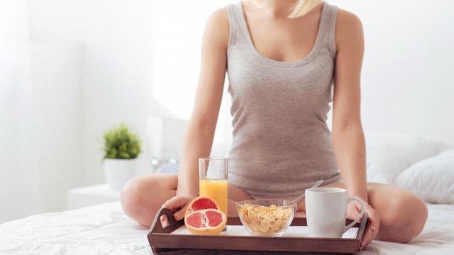 Mùa hè này... ăn kiêng thế nào? - Ảnh 1.