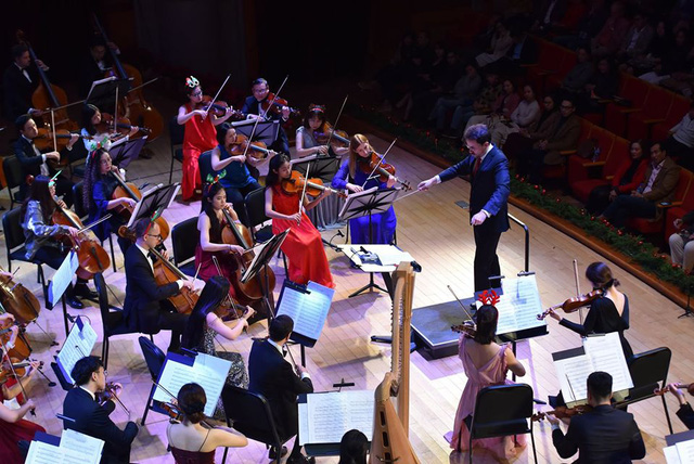 Chào mừng mùa lễ hội cùng Sun Symphony Orchestra - Ảnh 1.