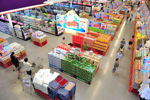Cơn lốc giá sốc tại MM Mega Market - Ảnh 1.