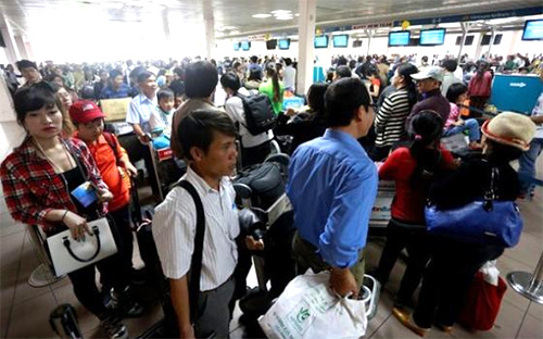 Một góc sân bay Tân Sơn Nhất hiện nay - Ảnh: T.L.<br>