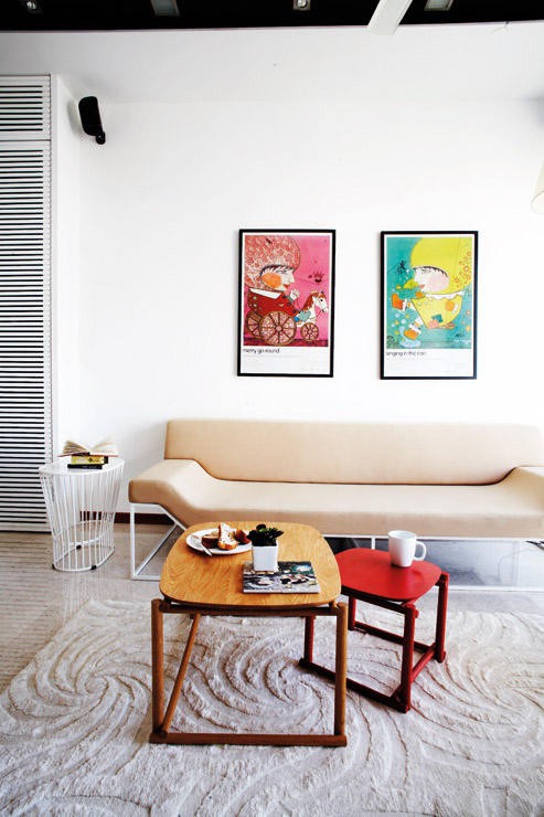 Căn hộ vách kính ấn tượng - Ảnh 1.