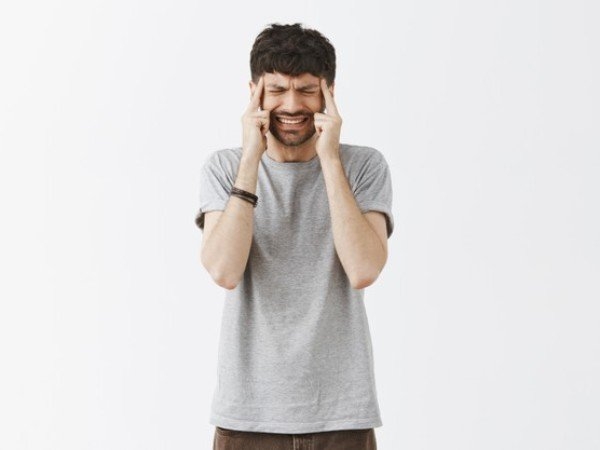 Đau đầu: nguyên nhân, triệu chứng và các biện pháp khắc phục tại nhà - Ảnh 2.