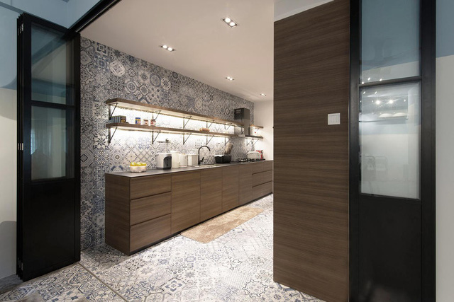 Vách kính cho căn bếp mở - Ảnh 2.