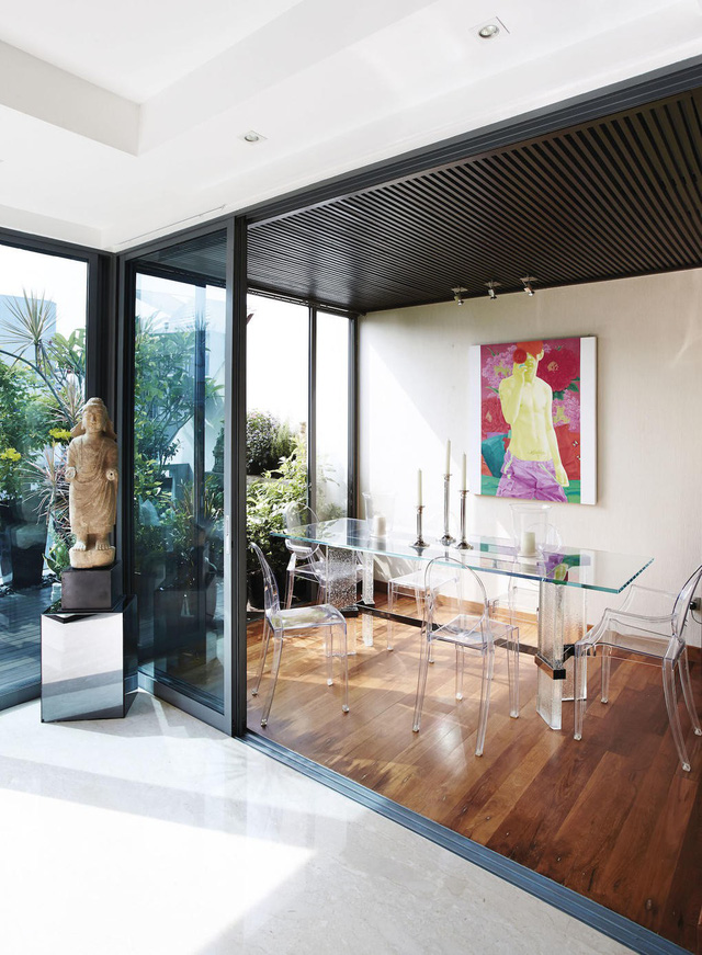 Căn hộ penthouse phủ kín bởi các tác phẩm nghệ thuật - Ảnh 2.