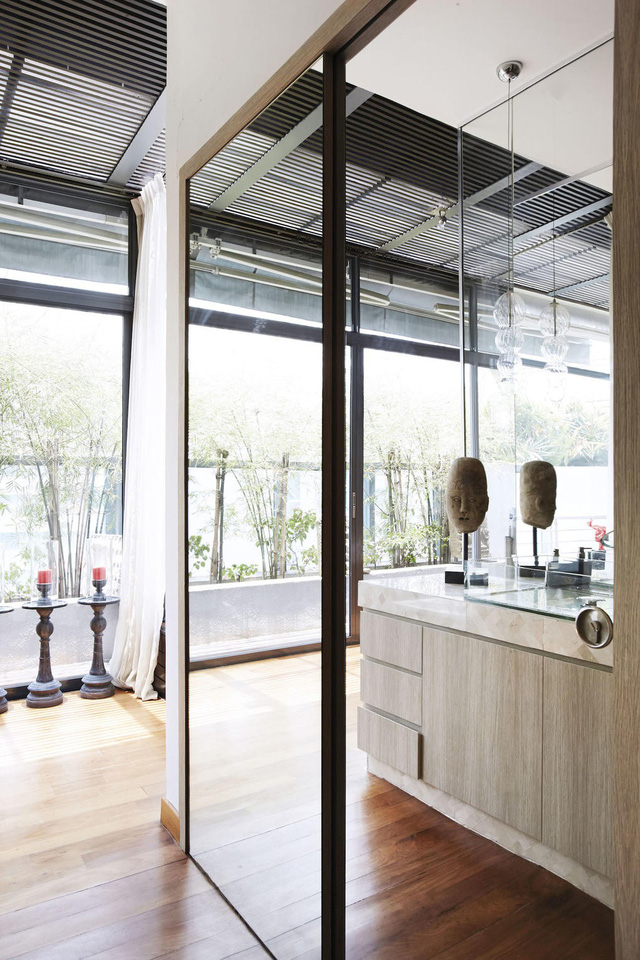 Căn hộ penthouse phủ kín bởi các tác phẩm nghệ thuật - Ảnh 10.