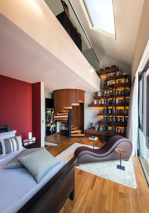 Căn hộ gác mái với thiết kế mở tối đa - Ảnh 3.