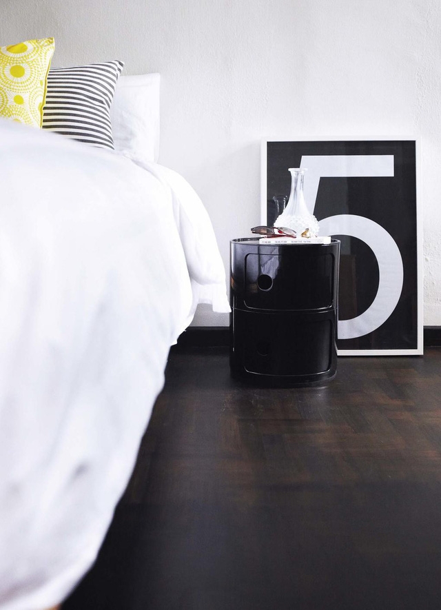 Ngôi nhà 2 tầng nhỏ xinh mang phong cách retro - Ảnh 8.