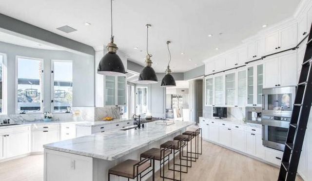 Ghé thăm tổ ấm của các ngôi sao Hollywood - Ảnh 6.